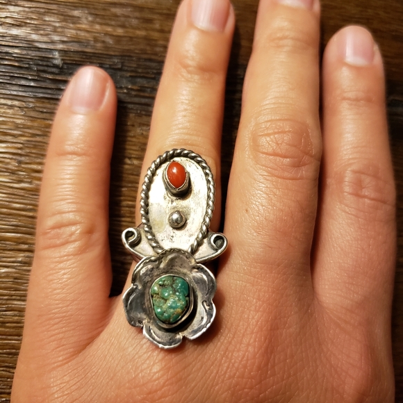 Vintage Sterling Silver Turquoise/Coral Ring